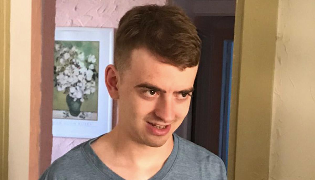 Lonely, Non-Verbal Autistic Son Asks Mom His First Question Ever–and It’s Heartbreaking