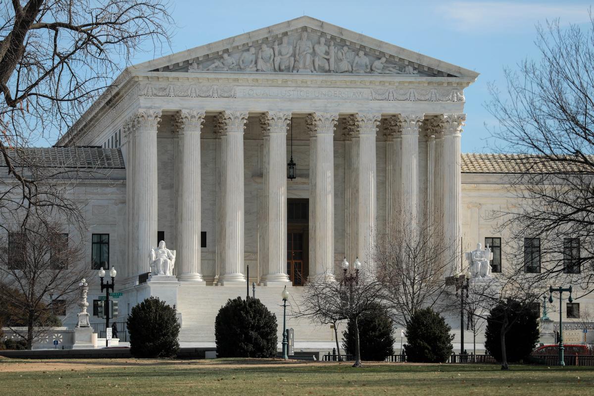 Supreme Court Agrees to Hear Challenge to Police Officers’ Immunity in Excessive Force Claim