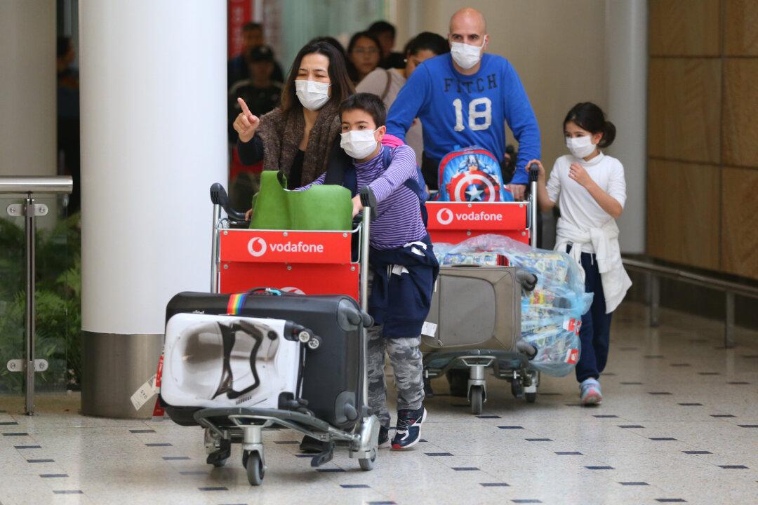 Returning Aussies up for Quarantine Bills