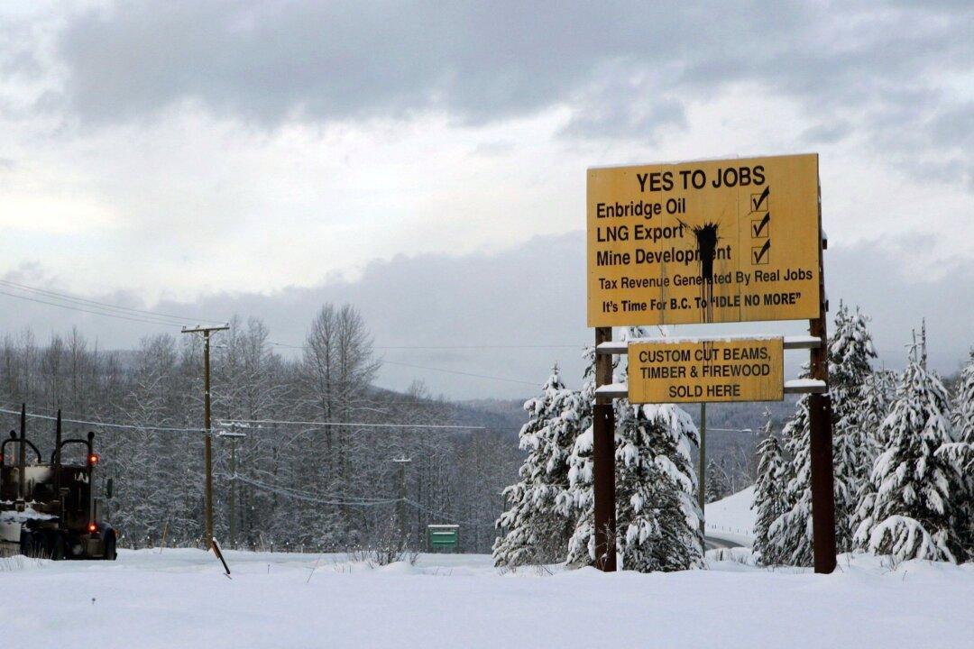 UN, Media Accused of Ignoring Indigenous Support for Pipelines