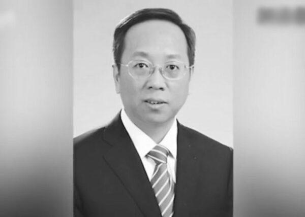 Official photo of former Huangshi mayor Yang Xiaobo. (File Photo)