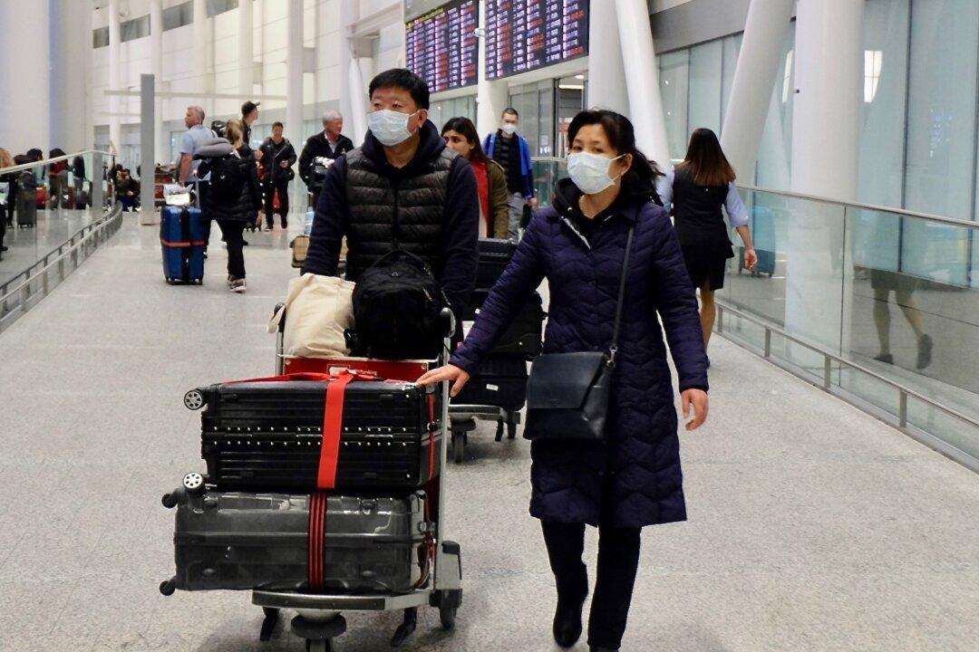Canada’s Chinese Community Worry About Family, Friends in Wuhan Amid Coronavirus Outbreak