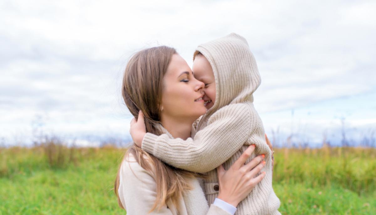 Mom of 3-Year-Old With Down Syndrome Stunned by Stranger’s Kindness Toward Him in a Park, Posts Heartfelt Response to Him