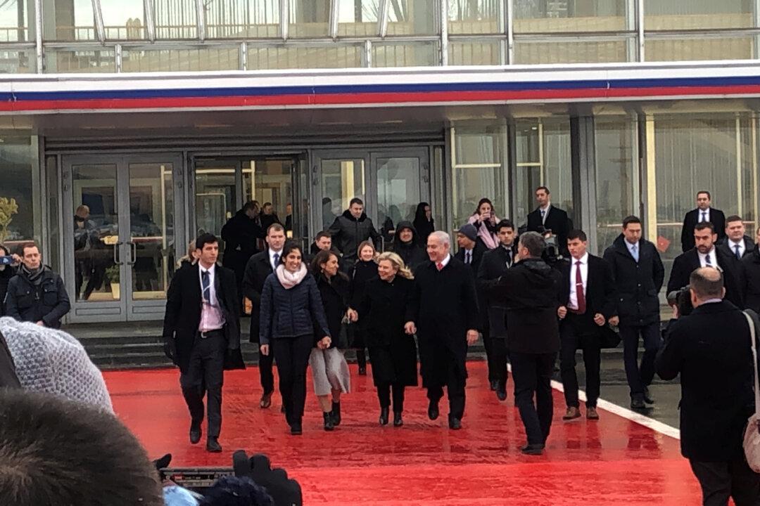 Russia Frees US-Israeli Woman Jailed in Drug Bust After Putin Pardon