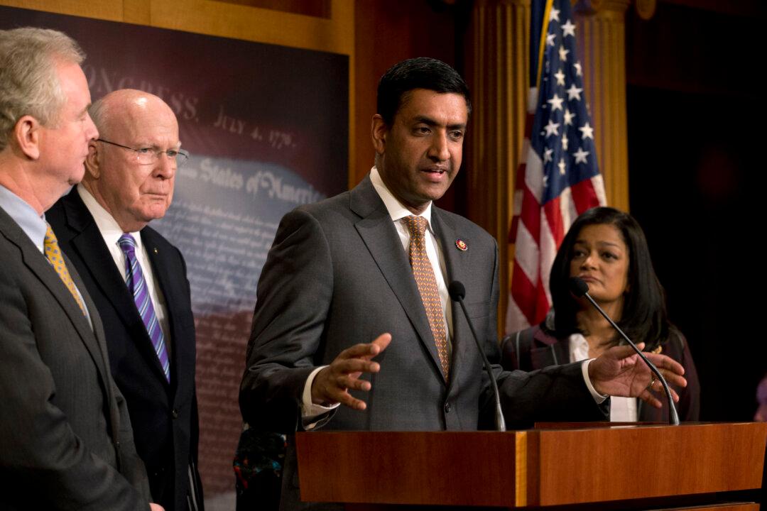 Progressive Rep. Ro Khanna Says He and Republican Rep. Matt Gaetz Work Together Well