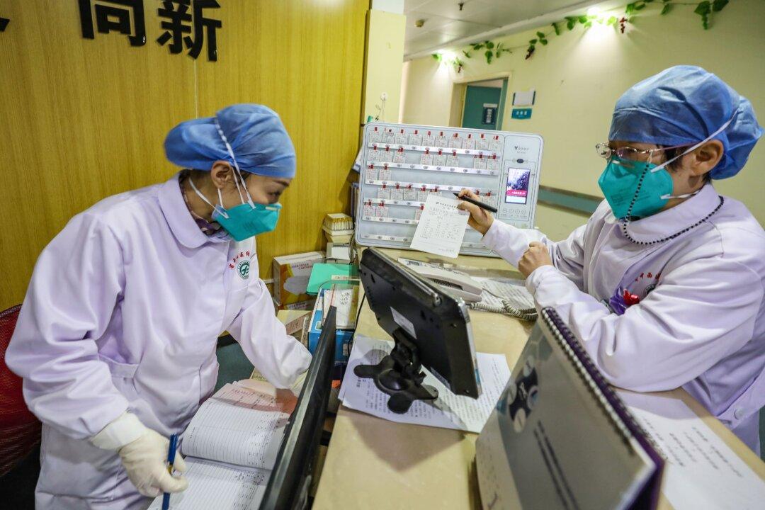 More Chinese Cities Under Quarantine; Wenzhou Allows Only 1 Person per Household Outdoors
