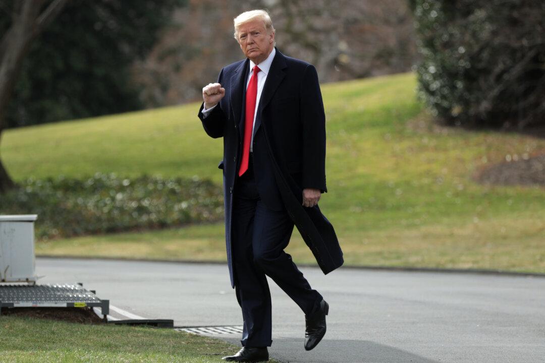 Americans More Satisfied With Economy, National Security After 3 Years of Trump: Gallup Poll