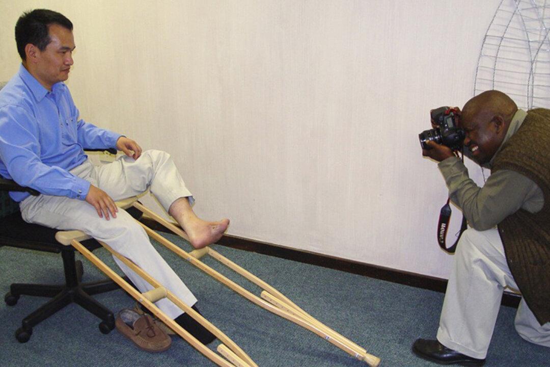 Man Crippled in a Gunshot Assassination Attempt Recovers Without Surgery, Here’s How