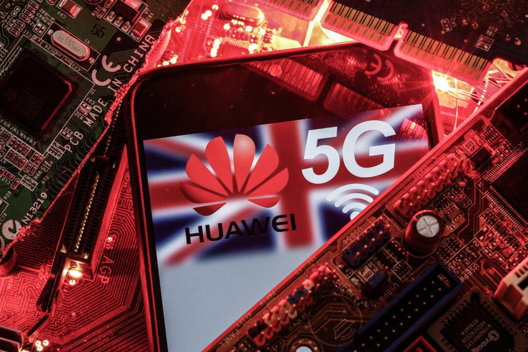 UK Telecom Firms Face Huge Fines If They Breach Huawei Ban