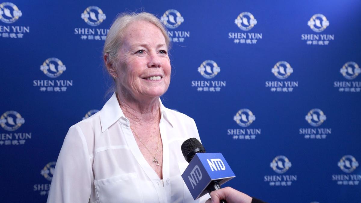 Dance Teacher: Shen Yun Should Be Shown in Every Classroom