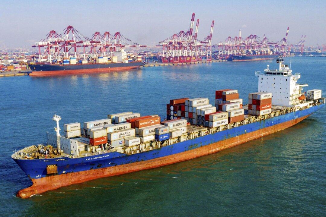 Canada-China Relations: Halt Trade Until Beijing Follows International Norms, Says Liberal MP