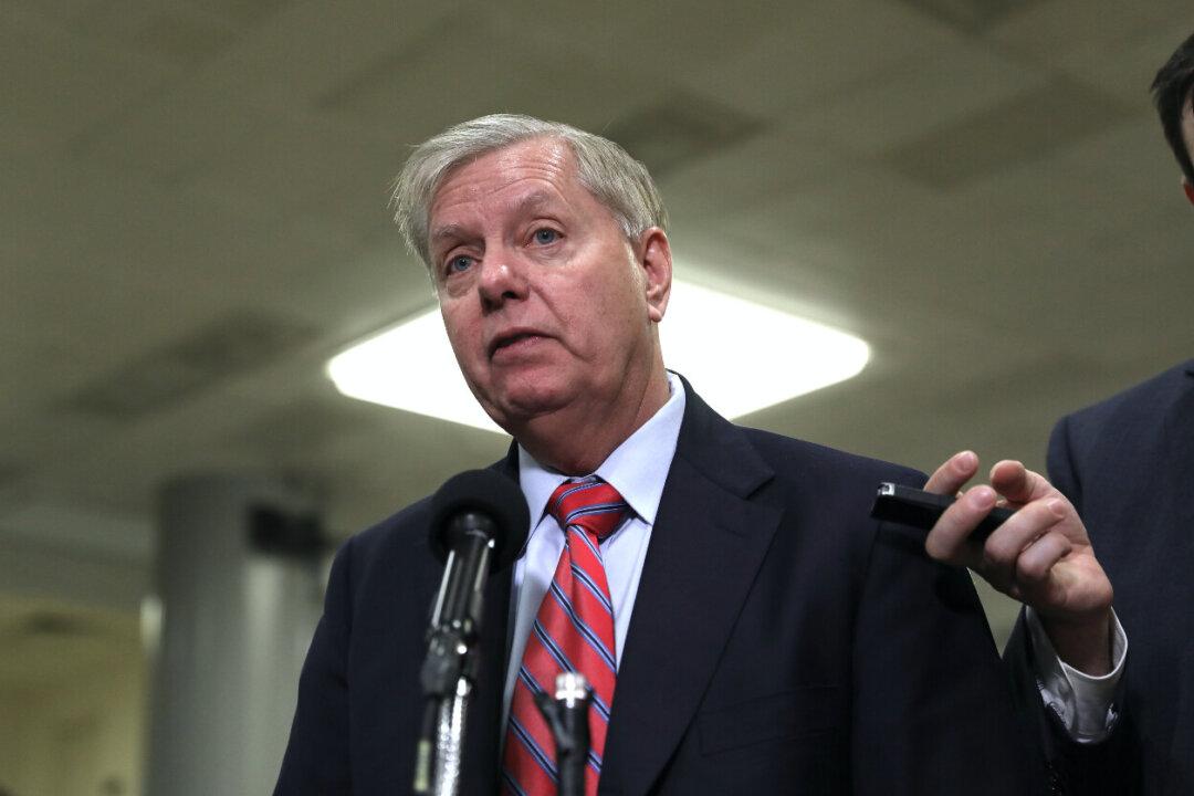 Graham: GOP to Investigate Whistleblower After Impeachment Trial
