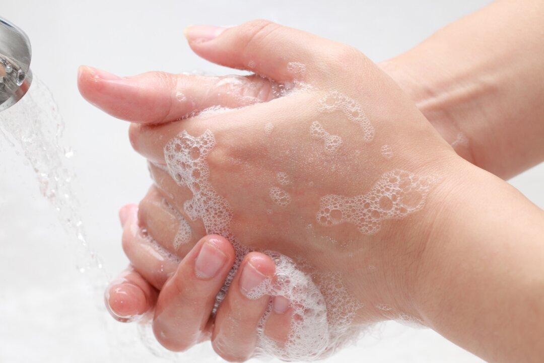 Antibacterial Soaps Do More Harm Than Good: Australian Medical Experts