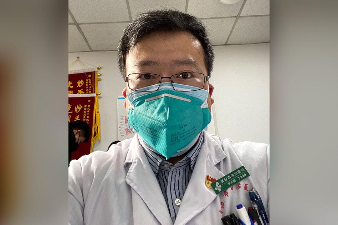 Chinese Doctor Tried to Save Lives, but Was Silenced and Became Infected With Coronavirus