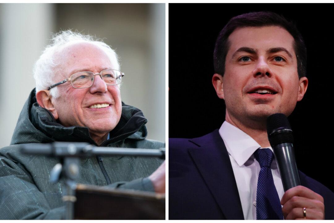 Sanders, Buttigieg Neck and Neck in Iowa Caucus With Nearly All Results In