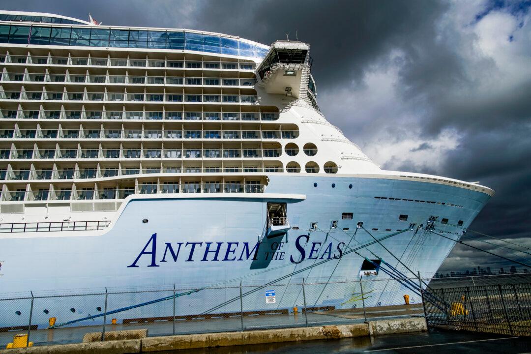 Coronavirus Prompts Royal Caribbean to Ban Chinese, Hong Kong, and Macau Passport Holders