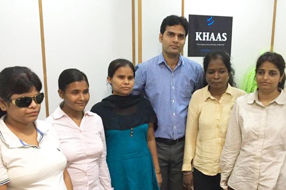 Employer Hires Women Who Are Victims of Acid Attacks and Visually Impaired at Travel Agency