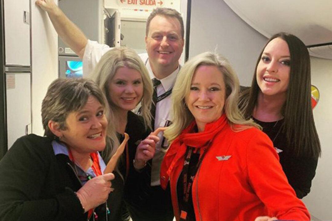 Flight Attendant Has Passengers Rolling in the Aisle With Comic-Relief Safety Announcement