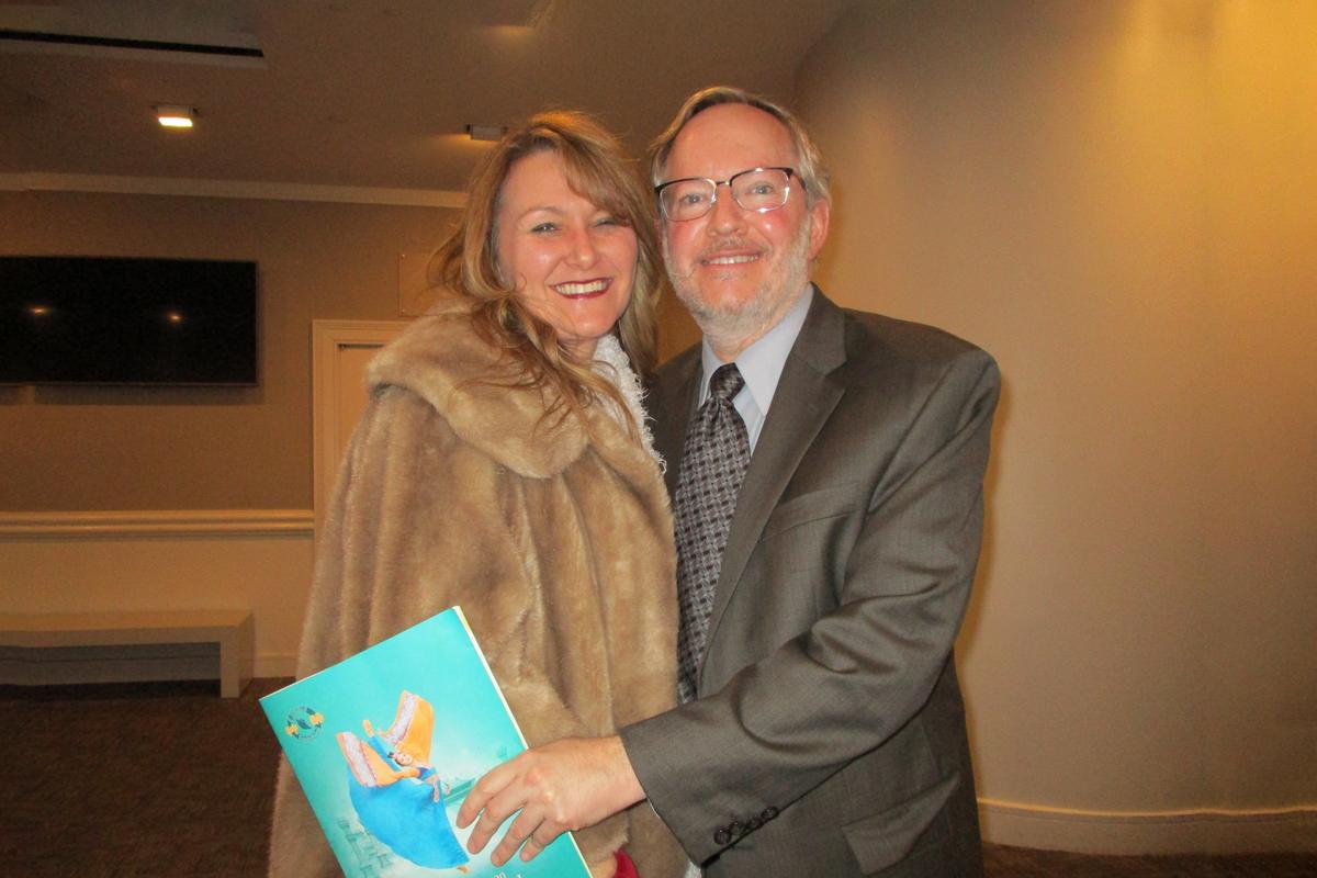 Attorney Feels Shen Yun Is Very Courageous to Perform Despite the Repression