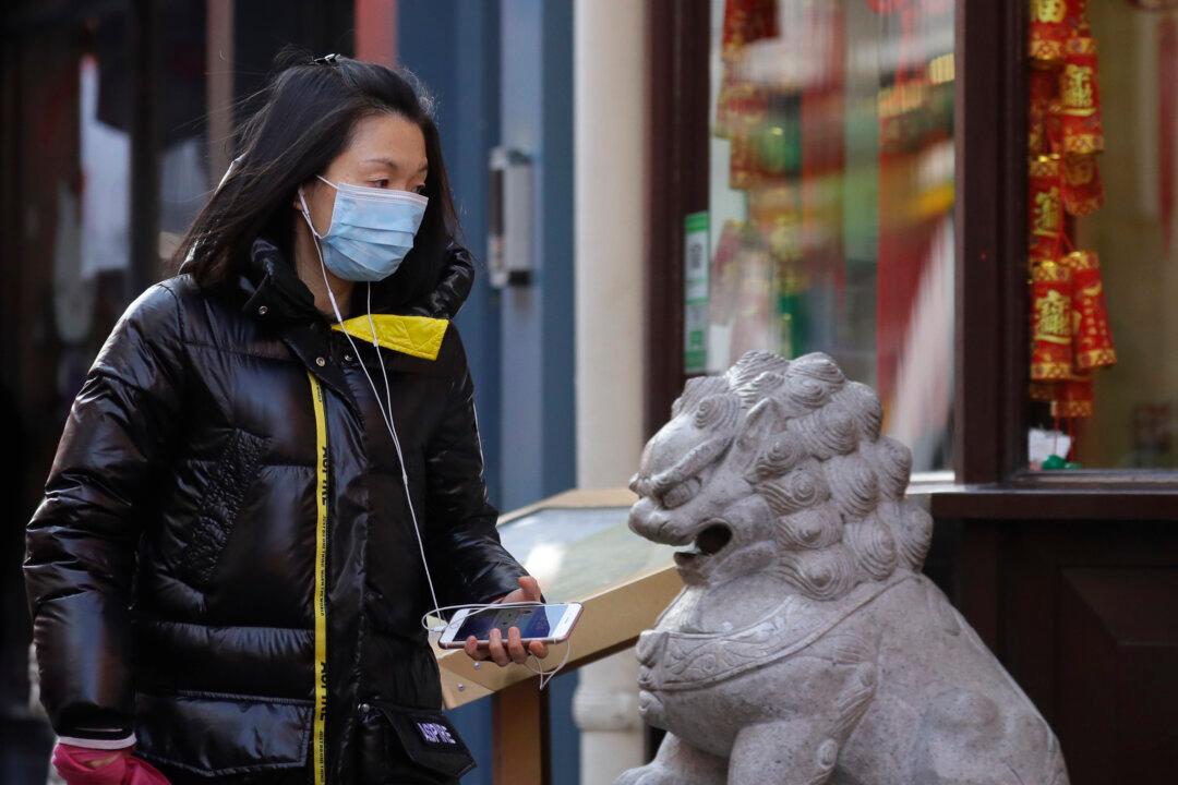 Spain Confirms 2nd Coronavirus Case; UK Plane Brings 200 Evacuees