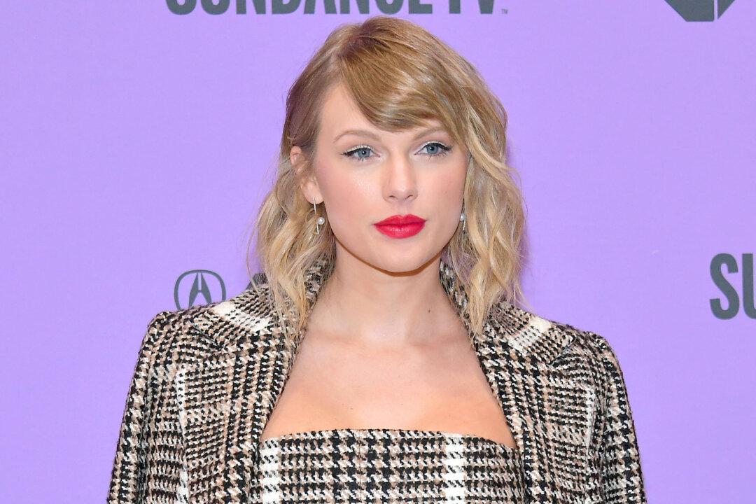 Man Arrested Near Taylor Swift’s NYC Townhouse After Reported Break-In Attempt