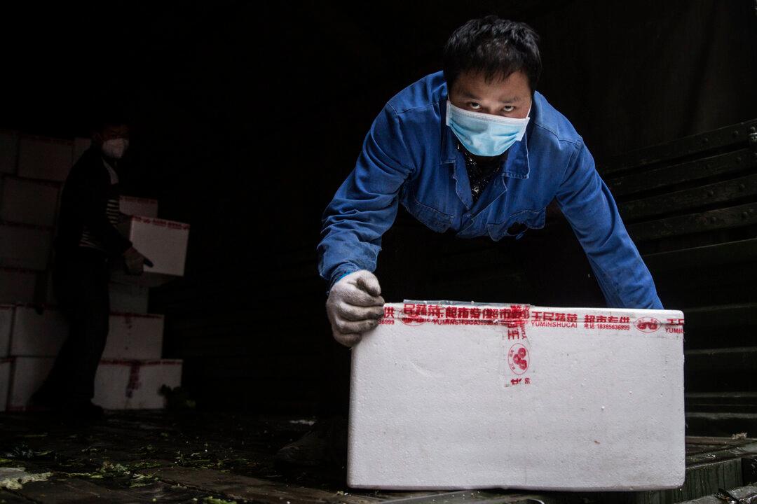 Chinese Officials Authorized to Seize Personal Property to Counter Deepening Coronavirus Crisis