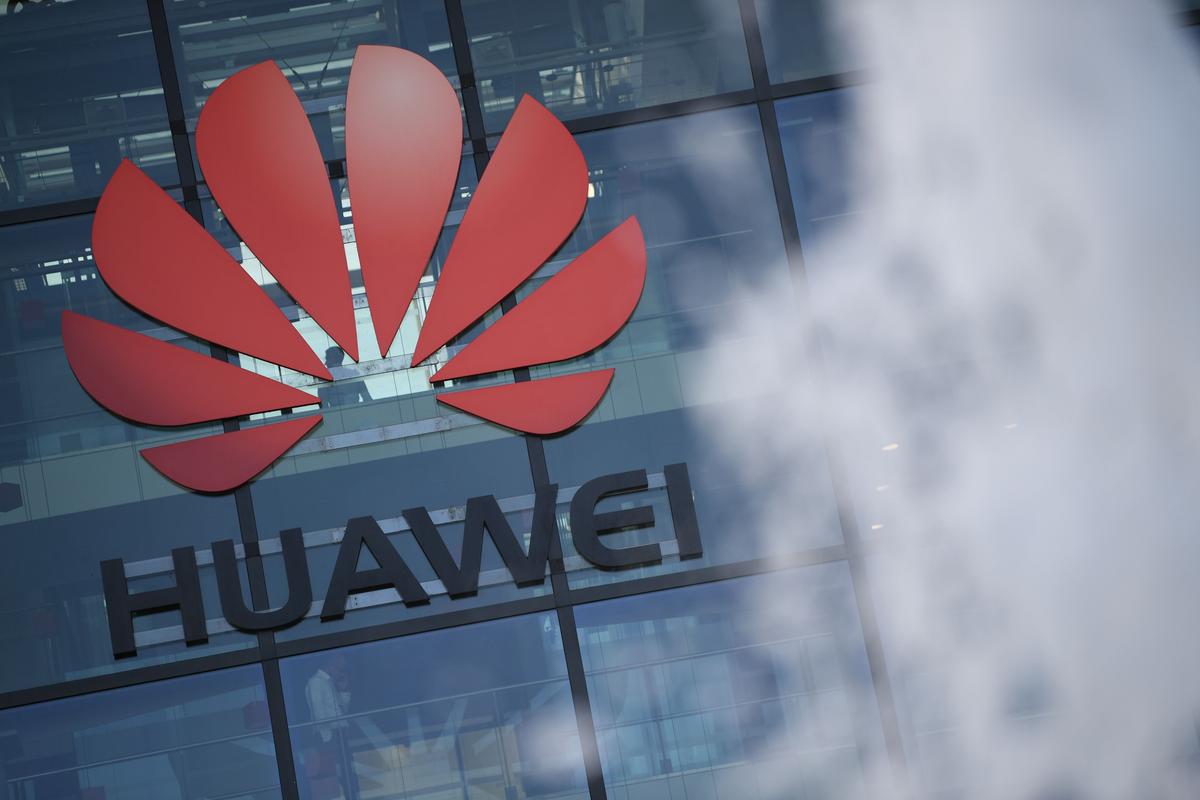 US Charges Huawei With Conspiracy to Steal Trade Secrets, Racketeering