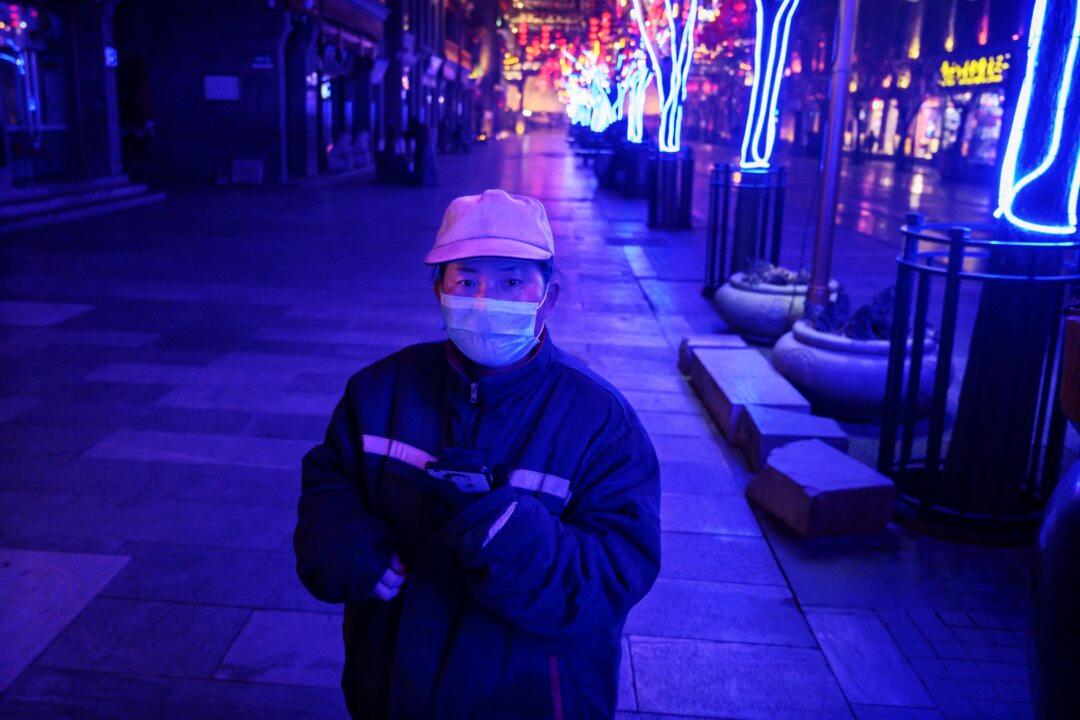 Chinese Regime Fires Party Bosses in Coronavirus Epicenter