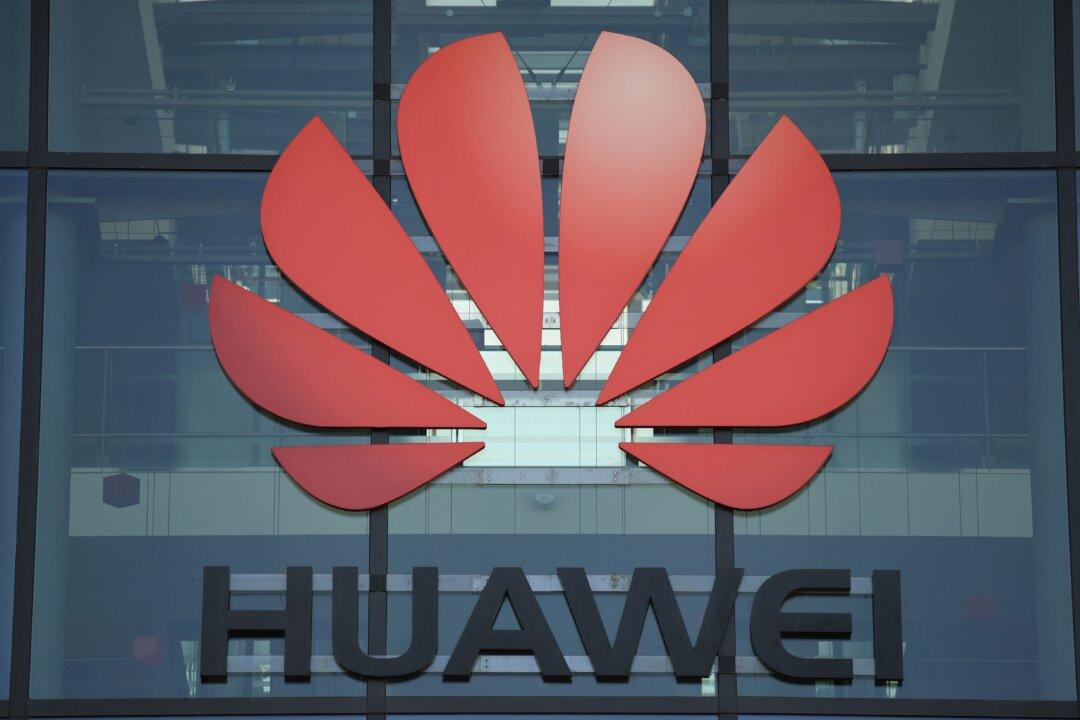 Telus, Bell Huawei Snub Shows Impact of US Sanctions, Backlash Against Chinese Regime