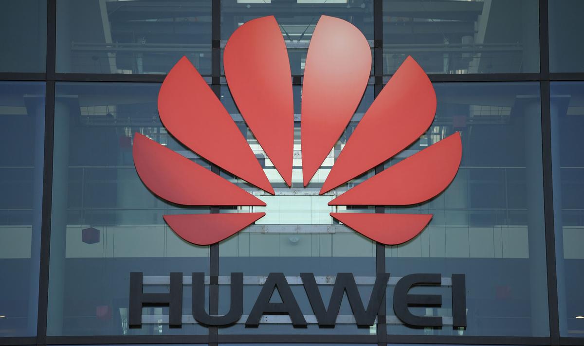 US Officials Suggest Backing Huawei Competitors, Providing Alternatives