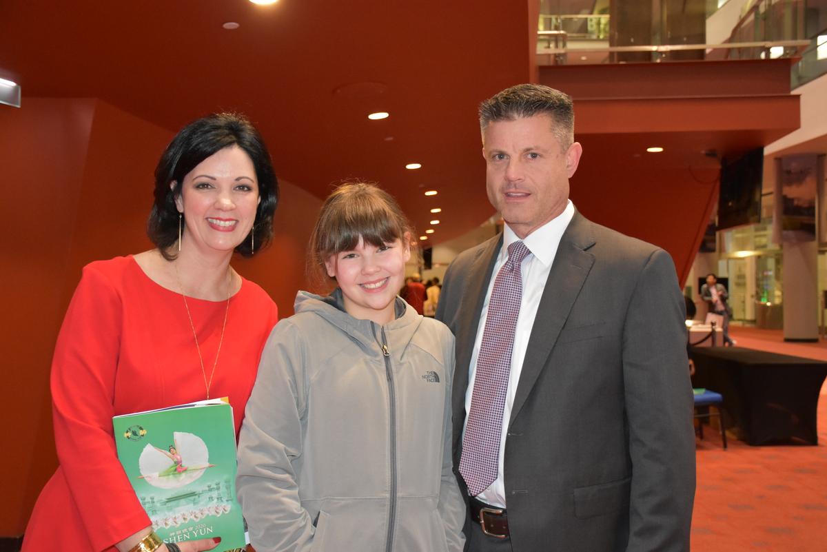 Shen Yun Provides a Beautiful and Values-Rich Family Experience in Oklahoma City