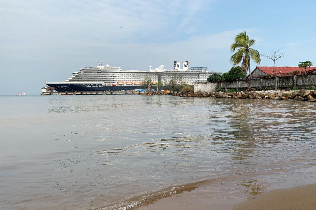 All 781 Remaining Cruise Ship Passengers in Cambodia Test Negative for Coronavirus