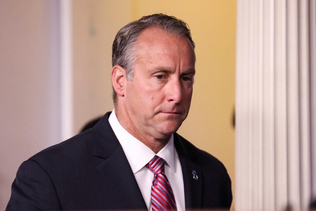 ICE, Law Enforcement Officials Call for Reverse on New York DMV Database Ban