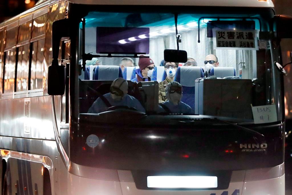 Cruise Ship Evacuees Arrive for Quarantine in Canada As First Wuhan Evacuees Let Go