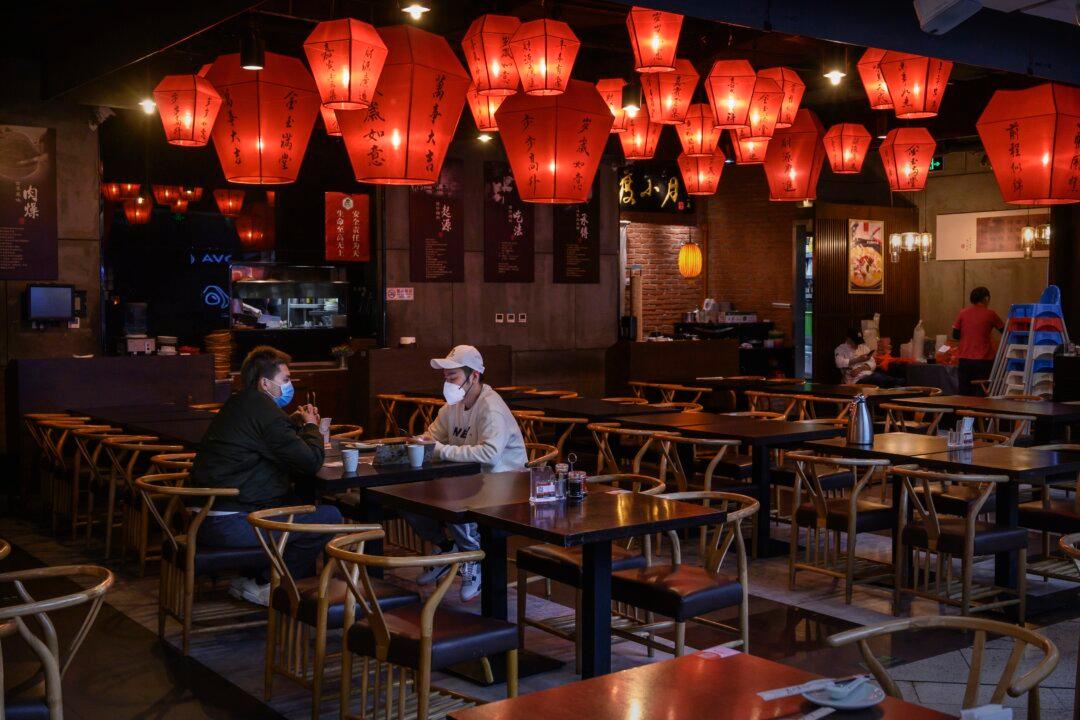 In Beijing, Patients and Staff Becoming Infected With Coronavirus Inside Hospitals