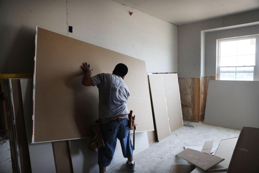 Federal Judge in Kansas Resigns After Sexual Harassment Reprimand