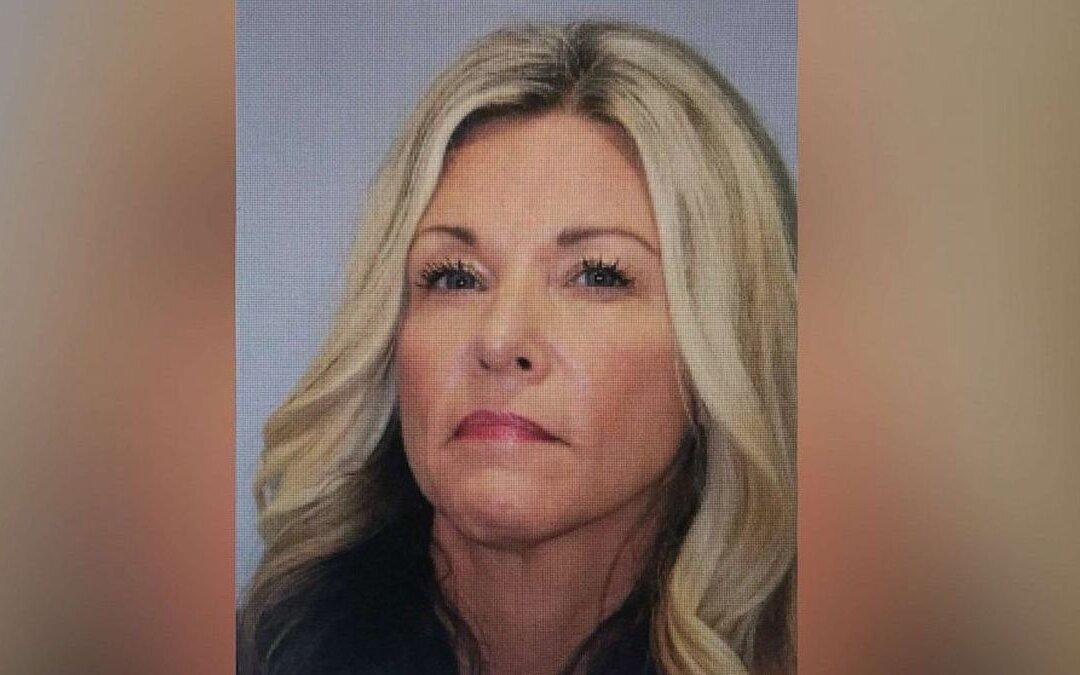 Mom of Missing Kids Waives Extradition, Bail Stays at $5 Million