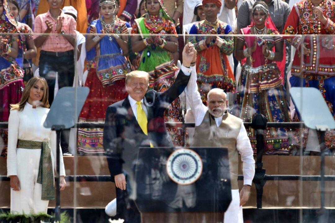 Trump Starts India Trip by Announcing $3 Billion in Defense Deals