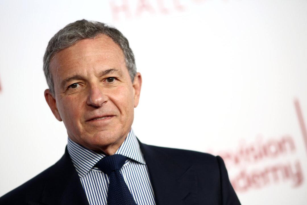 Disney’s Bob Iger Steps Down as CEO, Parks Head Bob Chapek to Take Reins