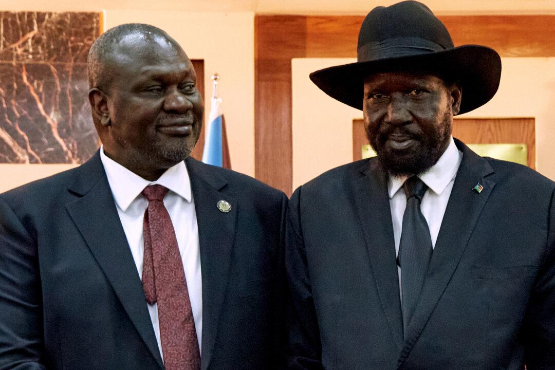 After 400,000 Dead, South Sudan Seeks Peace
