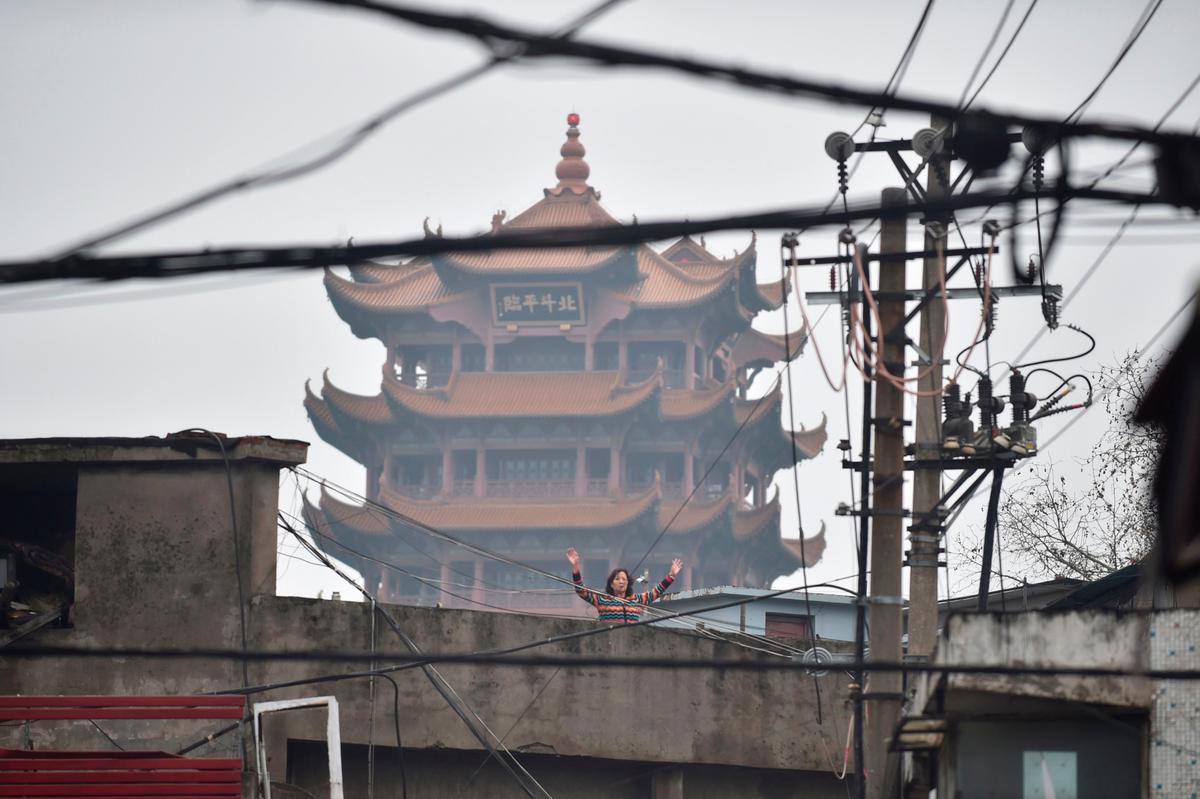 Chinese Regime Punishes Officials for Reporting Incongruous Data on Coronavirus Infections