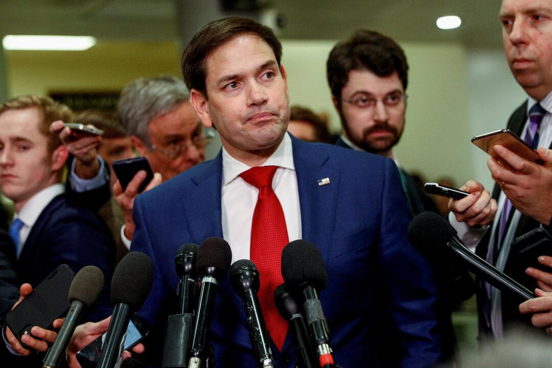 US Senator Warns of Corruption Amid Opening of Chinese Loan Market