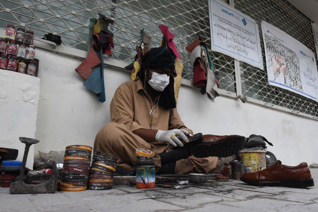 Cambodia Says 200 Factories Face Production Halt From Coronavirus