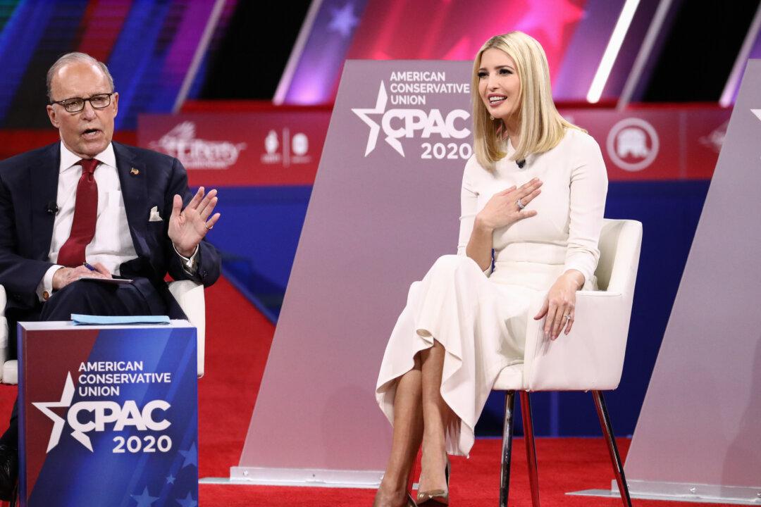 Kudlow: What Could Sink the Economy Is Socialism, Not Coronavirus