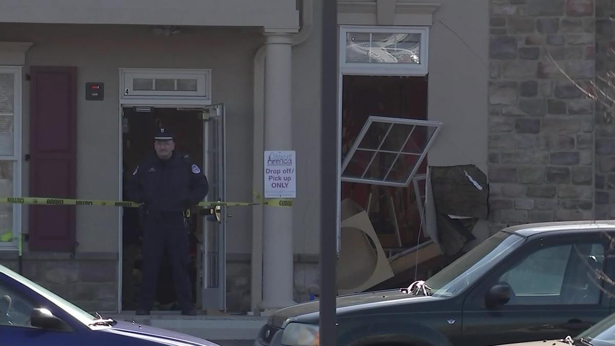 4 Children, From 3 to 4 Years Old, Taken to Hospital After Car Crashes Into Day Care Center