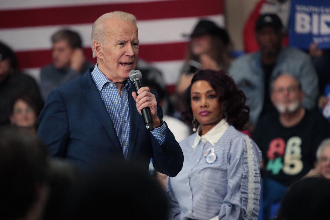 Tim Kaine Endorses Joe Biden for President