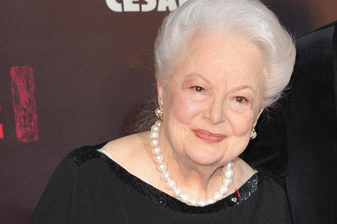 7 Fascinating Facts About Last Living ‘Gone With the Wind’ Star Olivia de Havilland, 103