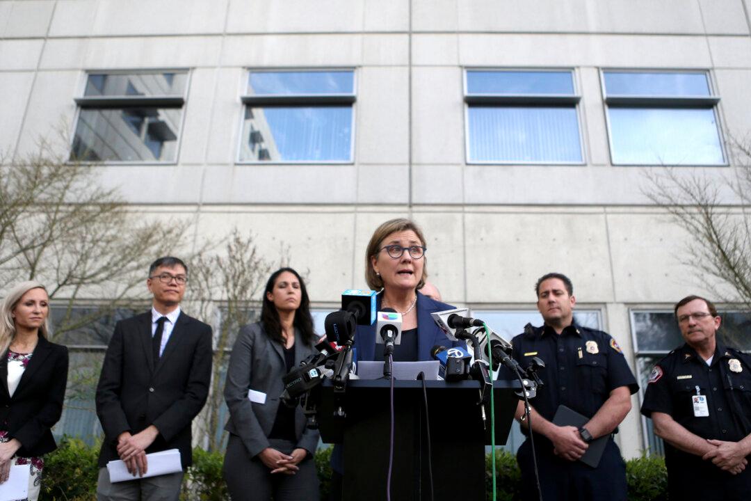 Silicon Valley Bans Gatherings of 1,000 or More Over Coronavirus