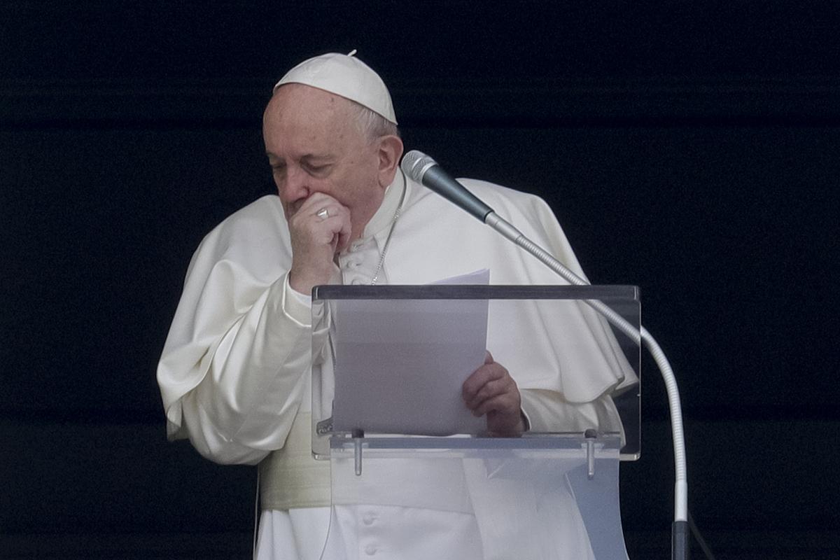 Vatican Says Pope Francis Suffering From a Cold