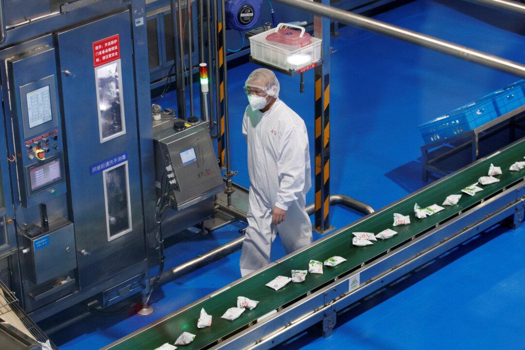 China’s Factories at Risk of Double Whammy as Coronavirus Hits South Korea, Japan